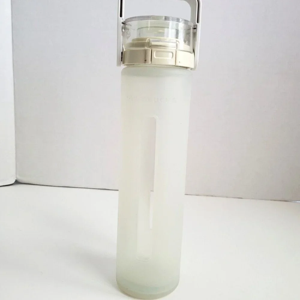 Starbucks Flip Glass Water Bottle White Clear Silicone Rubber Sleeve 16Oz 2010